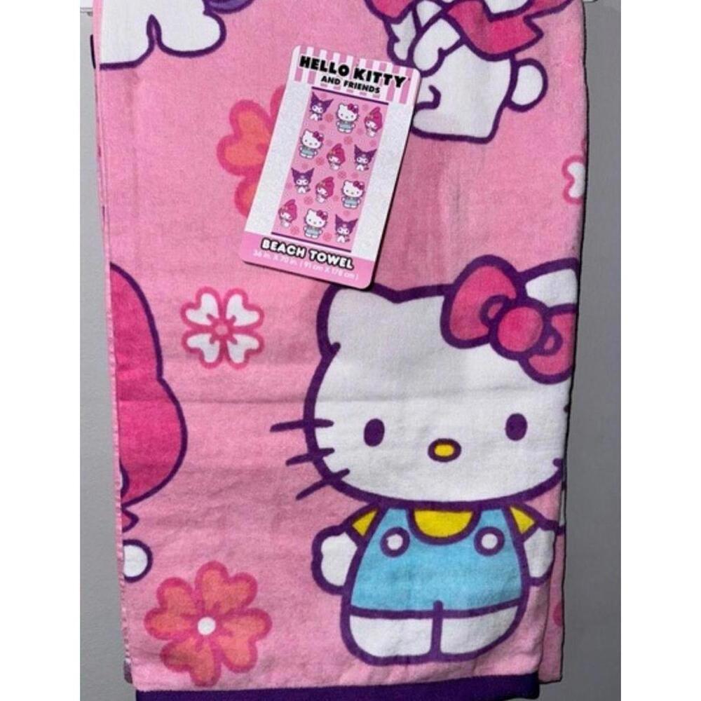 NWT Hello Kitty & Sanrio Friends Beach Towel